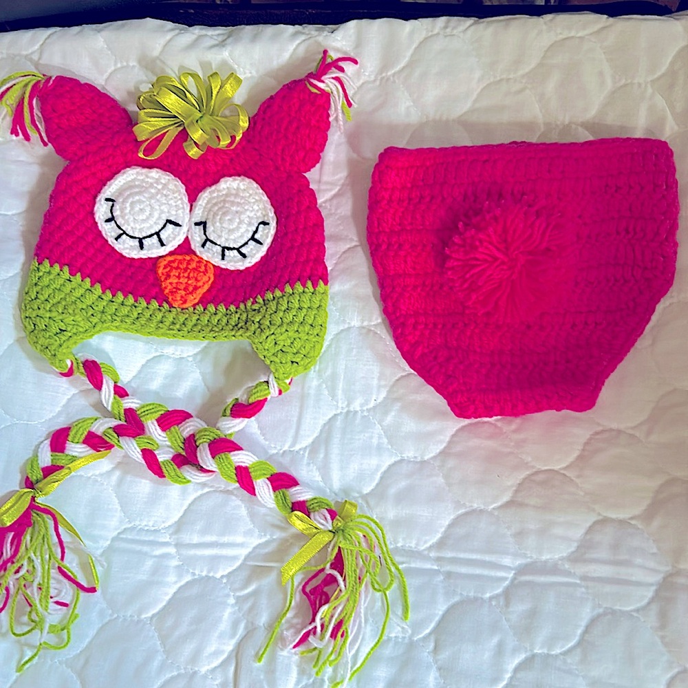 3/$30 NWOT OWL outfit handcrochet Newborn costume baby girl infant Gift photo op